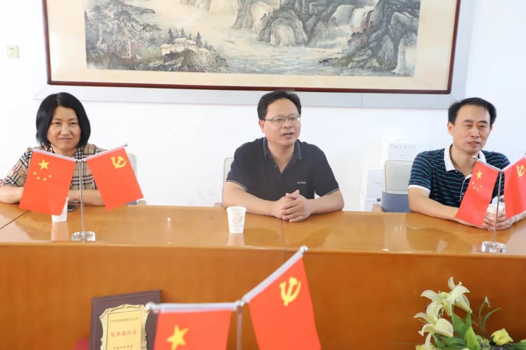 感恩有你 致敬老師—長(zhǎng)田實(shí)業(yè)慰問特教老師